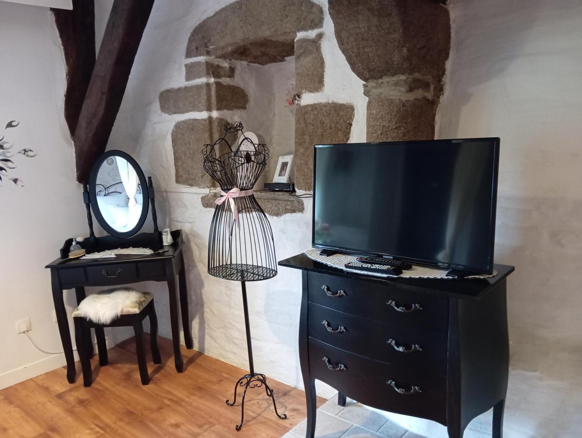 La Gerbaudiere Chambres&Table D Hotes Proche Mont Saint Michel Cuisine Maison Notre-Dame-du-Touchet Екстериор снимка